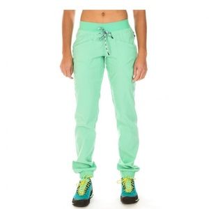 La Sportiva Women’s Mantra Pant SMALL color: Jade Green